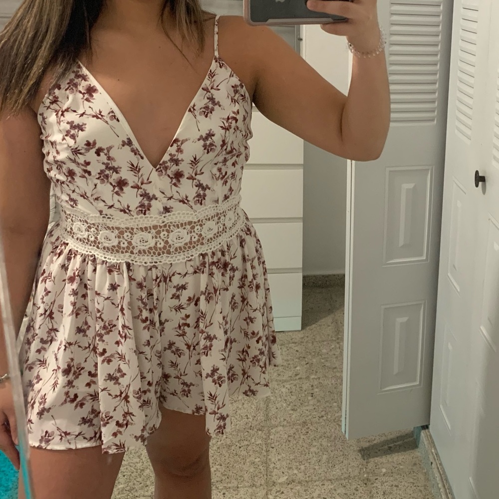 Flower print romper lace flowy